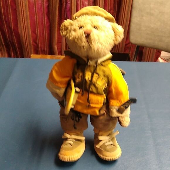 Original Brass Button Bear Sports Bear Yellow Jacket Cap Skateboard - Picture 1 of 6